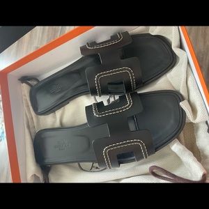 Hermes Oran Sandals Black in EU 39